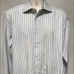 Robert Graham Gently Worn Long Sleeve Shir…